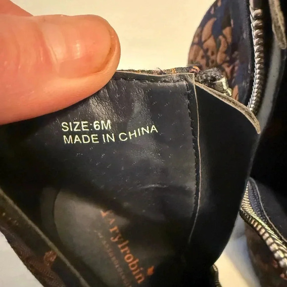 Anthropologie Farylrobin Century Ankle Boots Size 6 - Picture 7 of 11